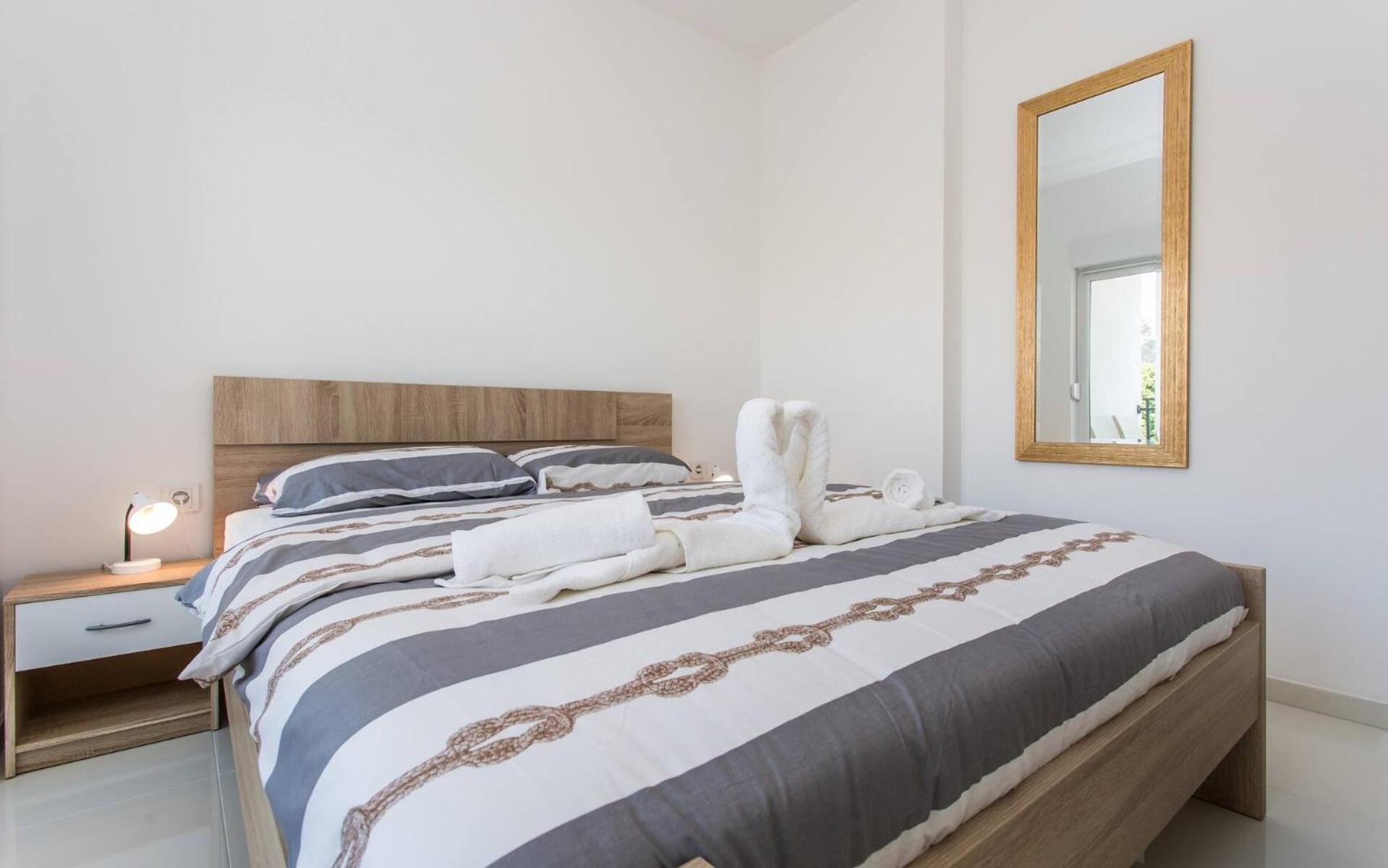 Apartments Bernardeta 1 Baska  Bagian luar foto