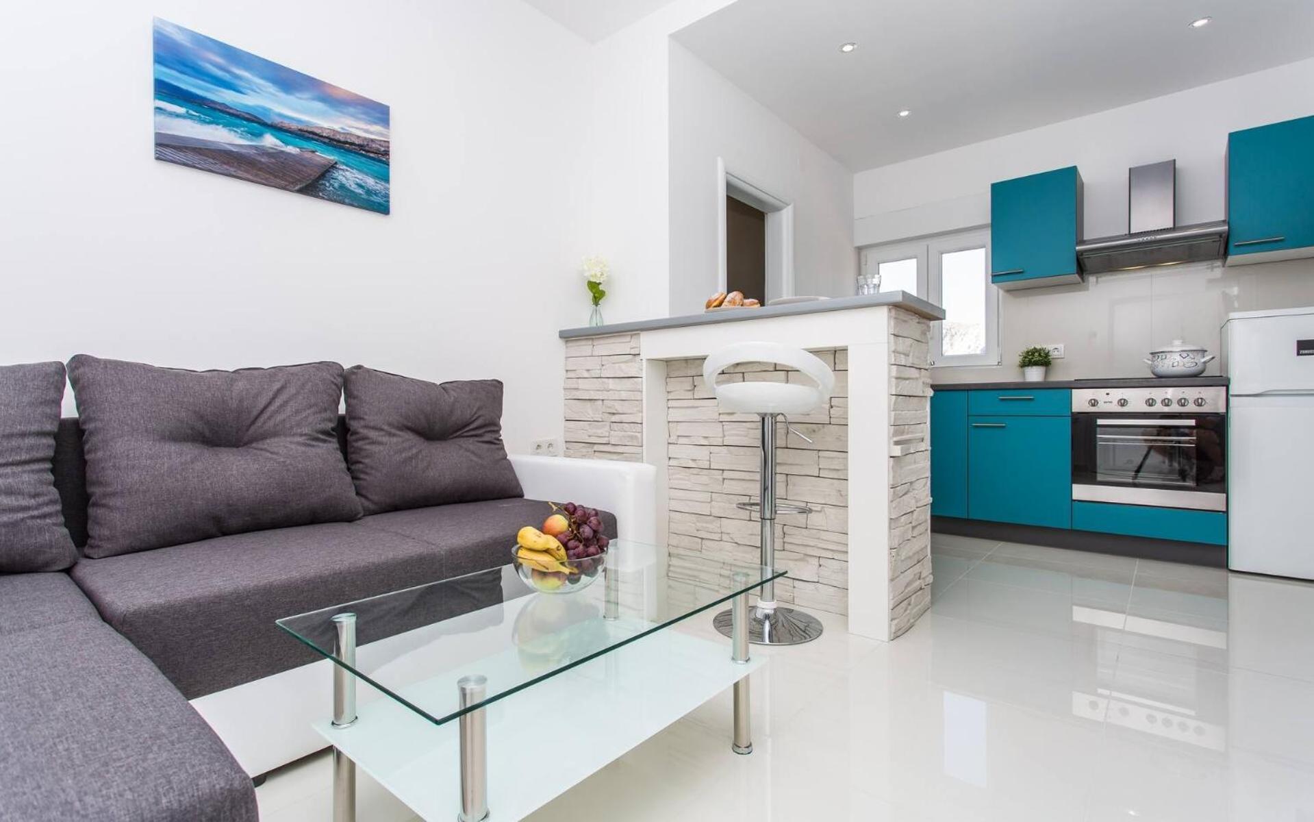 Apartments Bernardeta 1 Baska  Bagian luar foto